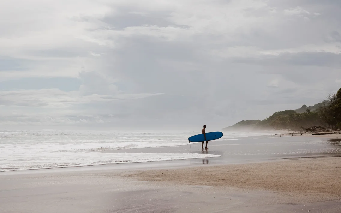 Costa-Rica-Santa-Teresa-Beach-Surfen